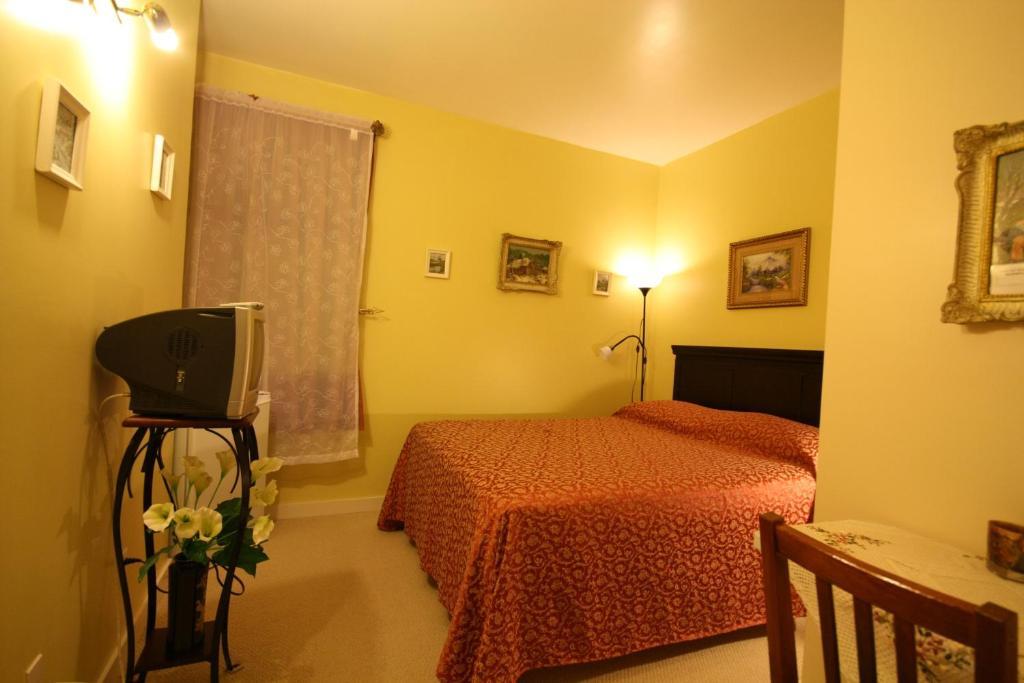 Villa Maria Country Inn Acheson 외부 사진