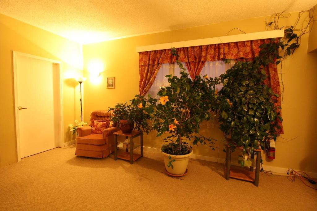 Villa Maria Country Inn Acheson 외부 사진