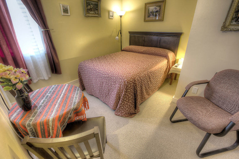 Villa Maria Country Inn Acheson 외부 사진
