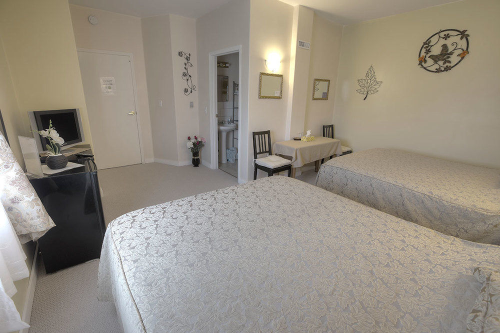 Villa Maria Country Inn Acheson 외부 사진